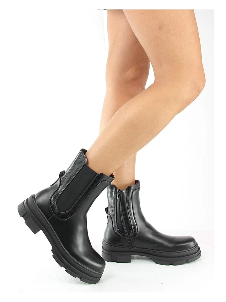 Boots In Schwarz 4 Boots In Schwarz – Bild 4