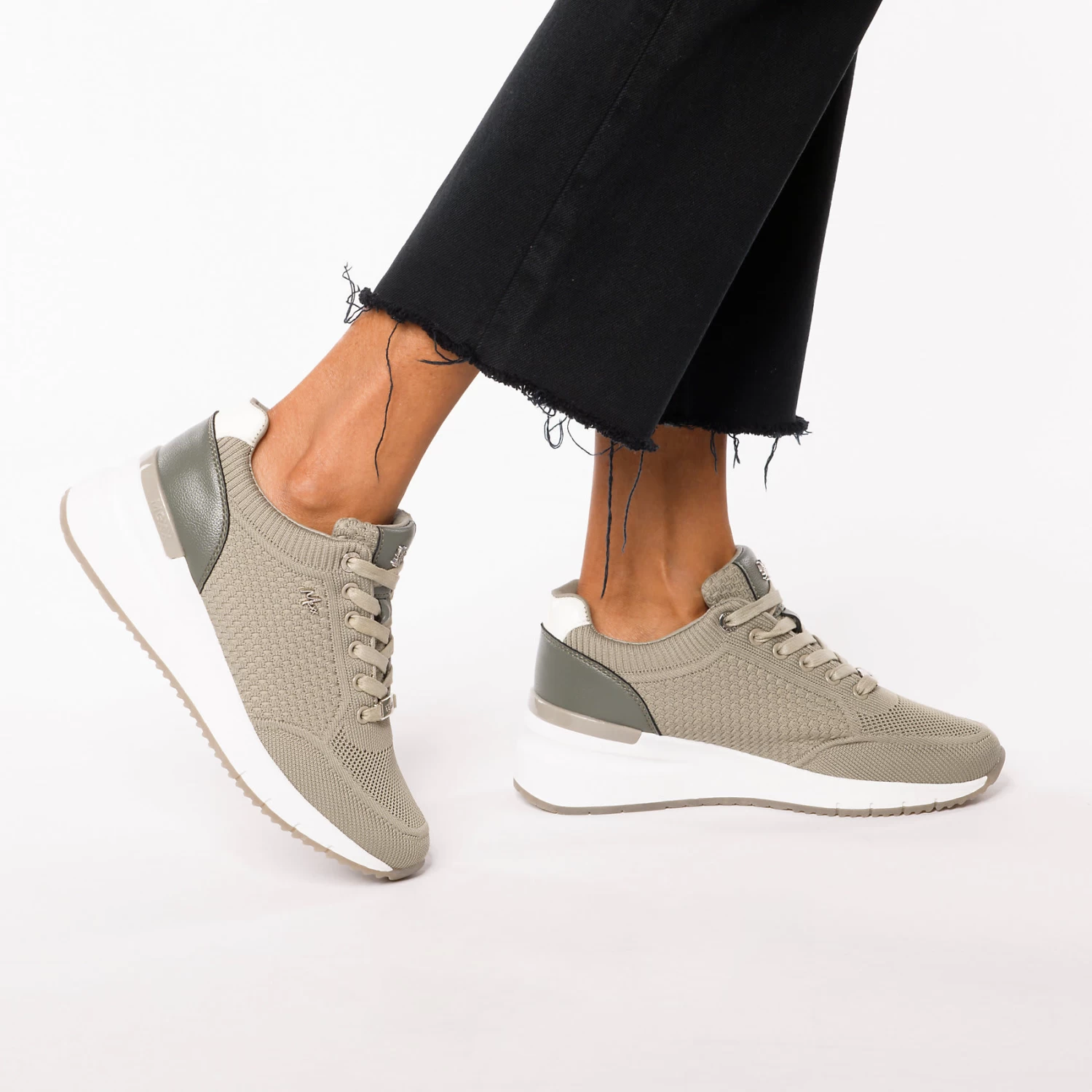 MEXX Glass Sneakers Low 2 MEXX Glass Sneakers Low – Bild 2